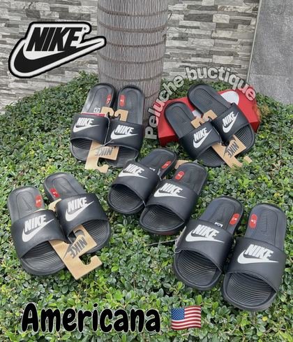 Sandalias Nike — Sandalias & Slides